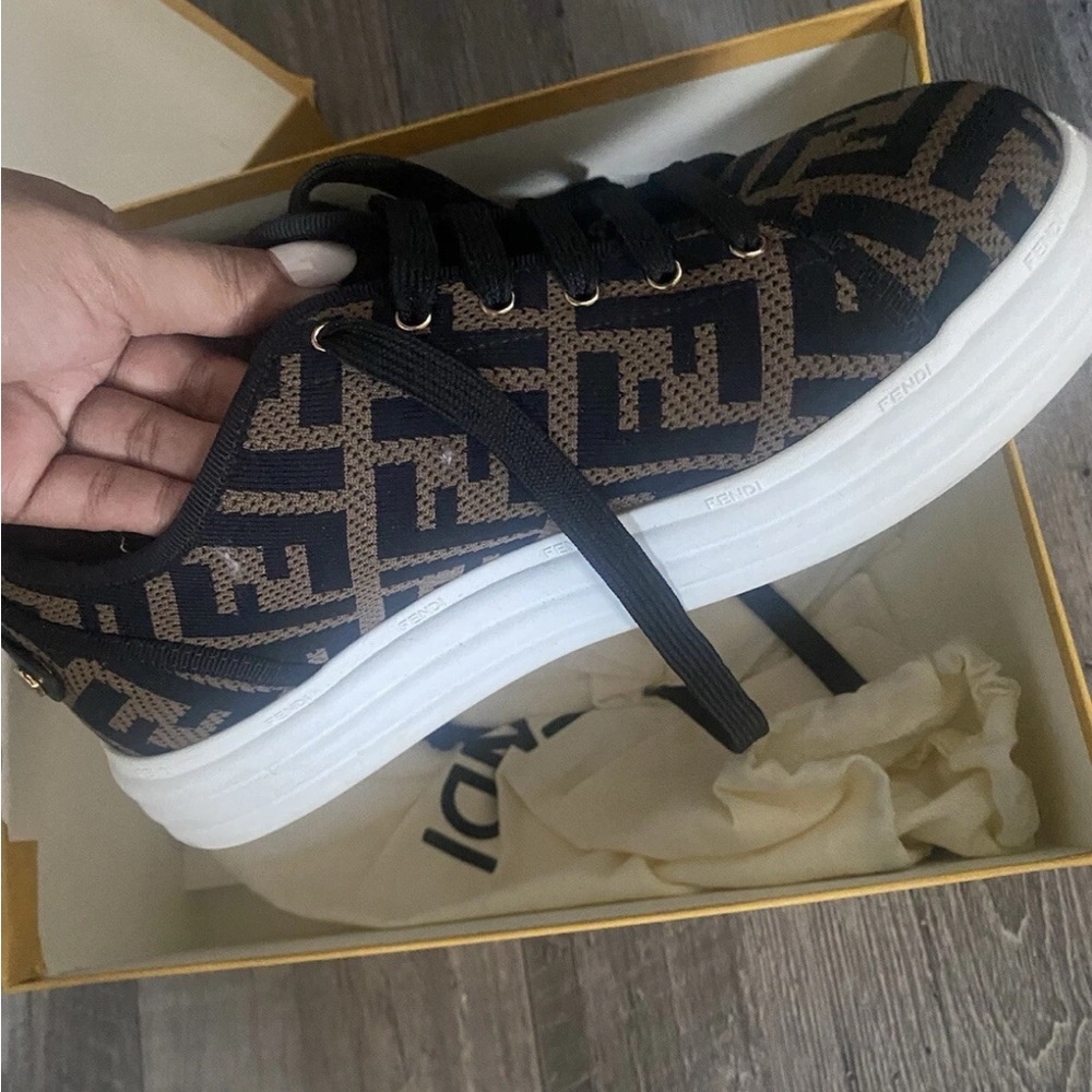 Fendi Black and Tan Patterned Sneakers - Picture 5 of 5